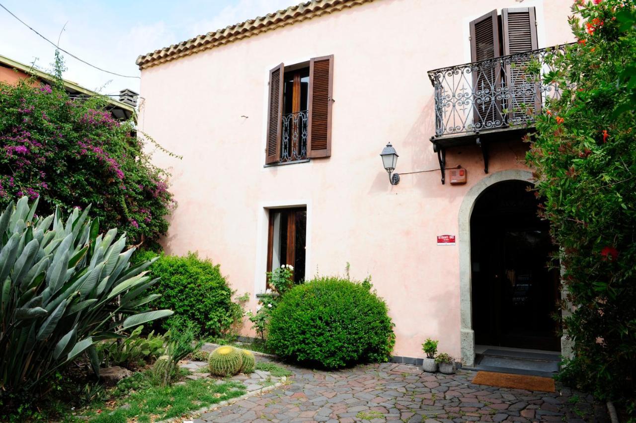 Sa Mola Guest House Bonarcado Exterior photo